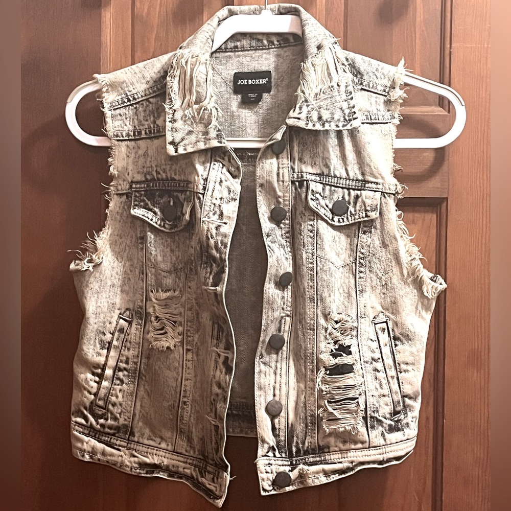 Joe Boxer denim vest SZ Small (fits more like an XS)